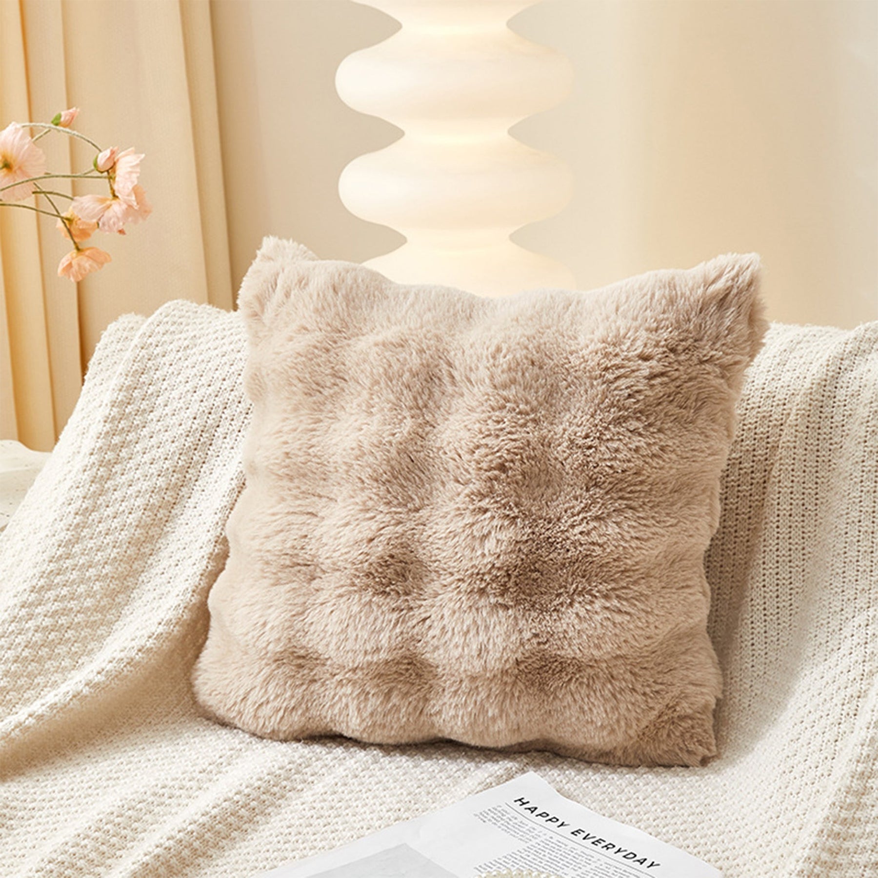 BUBBLE Coussin carré en tissu camel 43x43 cm