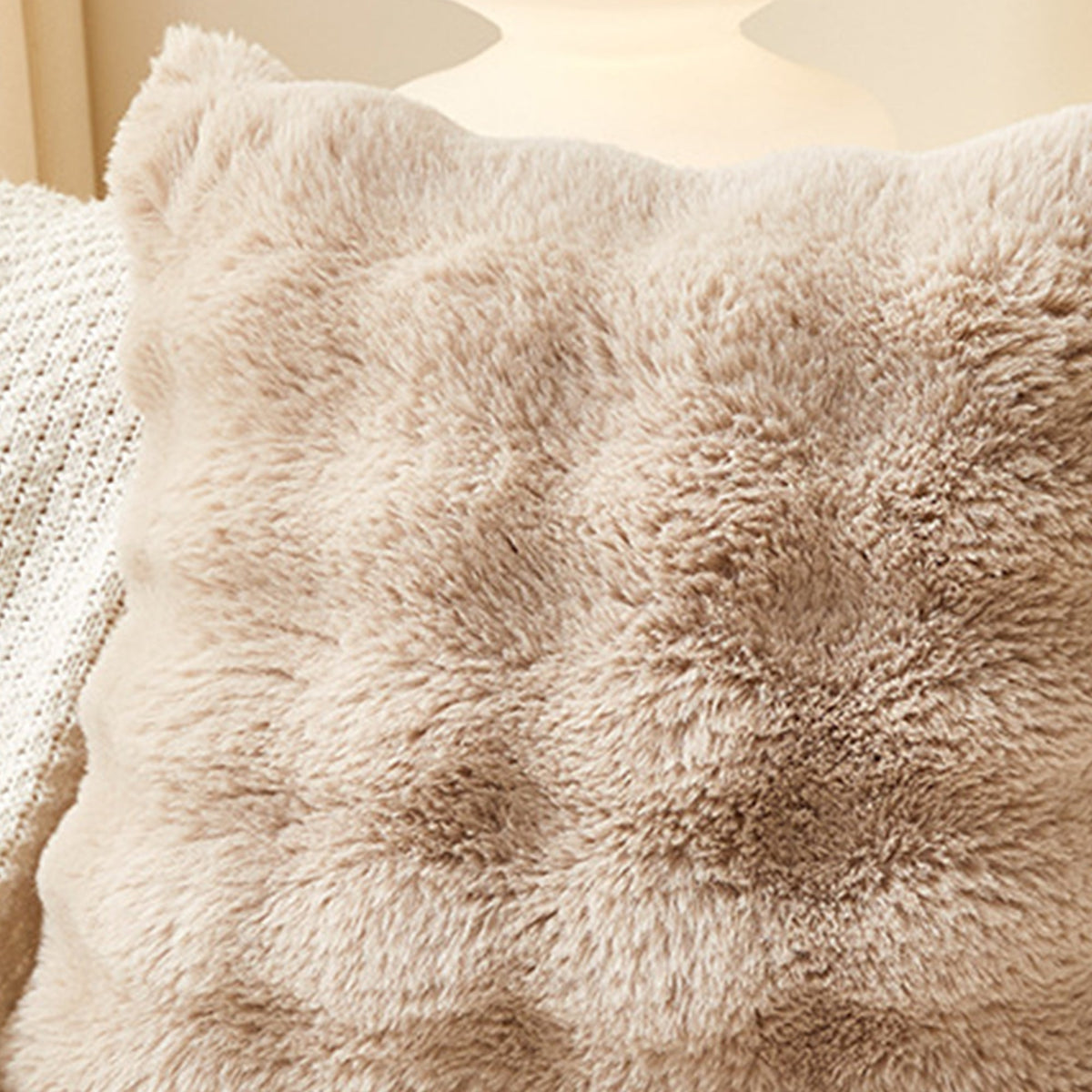 BUBBLE Coussin carré en tissu camel 43x43 cm