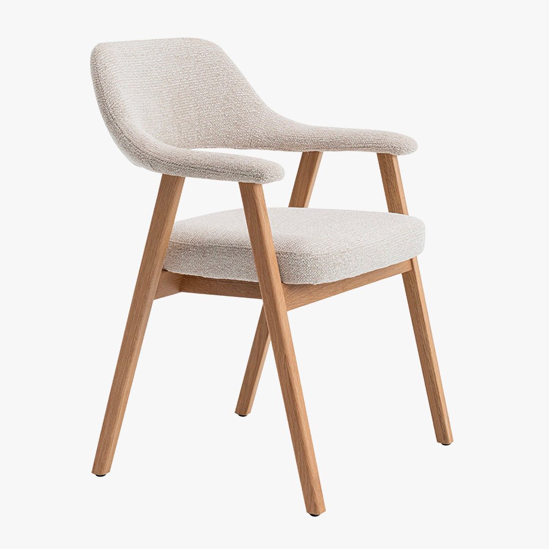 CORALIE Chaise de repas en tissu beige pieds chêne massif clair