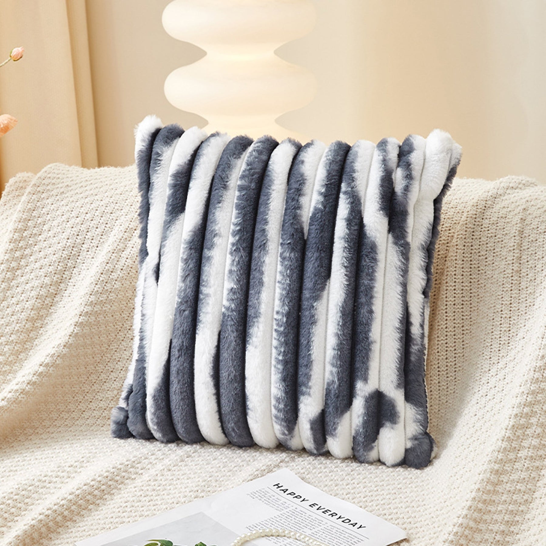 EVELYA Coussin carré en tissu côtelé gris et blanc 43x43 cm