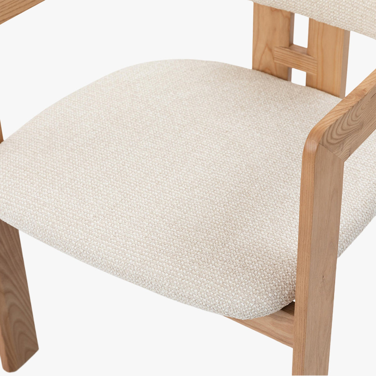 SANDRA  Lot de 2 chaises de repas en tissu beige pieds en chêne massif clair